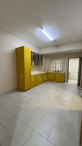 2-storey Terraced House for Sale in Sungai Buloh (Selangor) - Vincent Goh - Kitchen - PropertyGuru.com.my