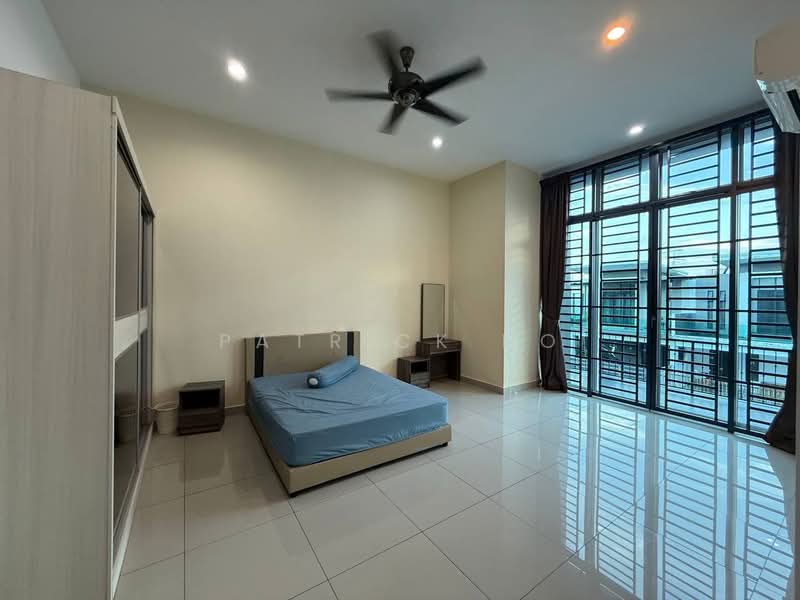 Rumah Teres 2 Tingkat untuk Disewa di Taman Mount Austin (Tebrau) - Patrick Ho - PropertyGuru.com.my