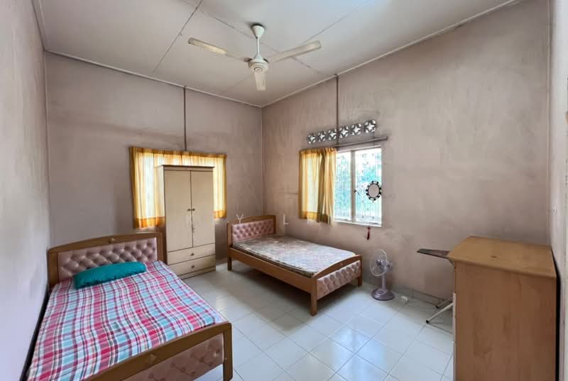 Rumah Banglo untuk Dijual di Seksyen 12 (Petaling Jaya) - Key Ling - PropertyGuru.com.my