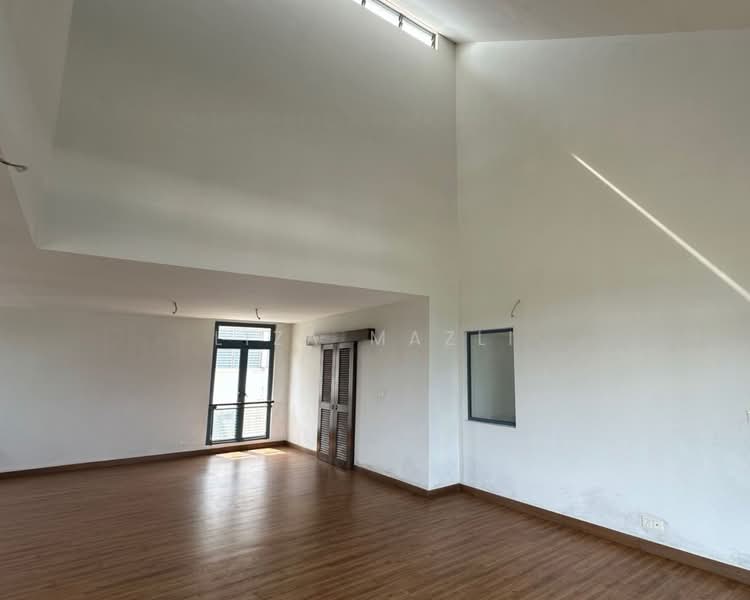 Rumah Teres 3 Tingkat untuk Dijual di Denai Alam (Shah Alam) - Liza Mazli - Second Floor - PropertyGuru.com.my
