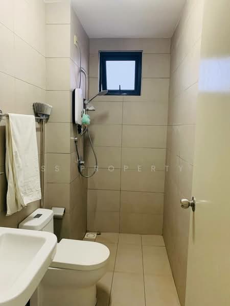 Kondominium untuk Disewa di The Haute Gurney - SS PROPERTY - Bathroom - PropertyGuru.com.my