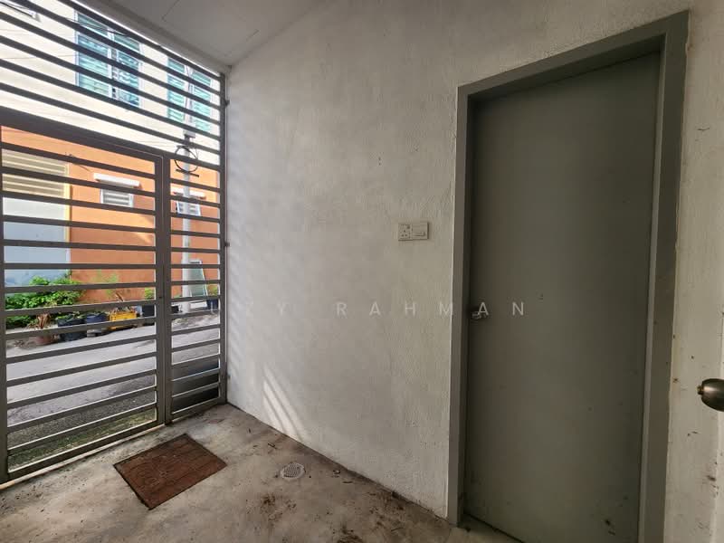 2-storey Terraced House for Sale in Nilai (Negeri Sembilan) - Suzy Rahman - Exterior - PropertyGuru.com.my