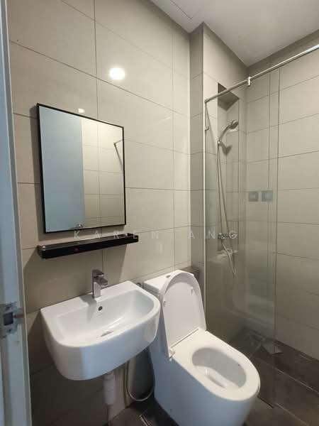 Servis Apartment untuk Dijual di PJ Midtown - Karen Ang - Bathroom - PropertyGuru.com.my