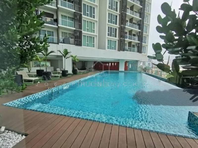 Service Residence for Sale at Temasya 8 - Josephine Chou - Pool - PropertyGuru.com.my