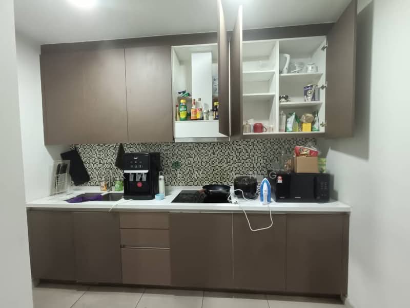 Servis Apartment untuk Dijual di Seventeen Mall & Residences (Biji Living) - Karen Ang - Kitchen - PropertyGuru.com.my