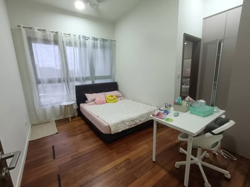 Servis Apartment untuk Dijual di Seventeen Mall & Residences (Biji Living) - Karen Ang - Bedroom - PropertyGuru.com.my
