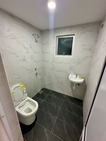 Rumah Teres 2 Tingkat untuk Dijual di Taman Megah Ria (Masai) - Cindy Lim - Bathroom - PropertyGuru.com.my
