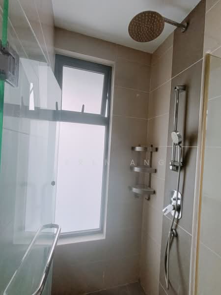 Servis Apartment untuk Dijual di Seventeen Mall & Residences (Biji Living) - Karen Ang - Bathroom - PropertyGuru.com.my