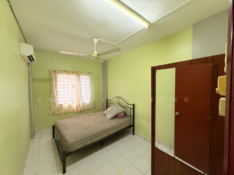 Apartment for Sale at Palma - Katherine Leong - Bedroom - PropertyGuru.com.my