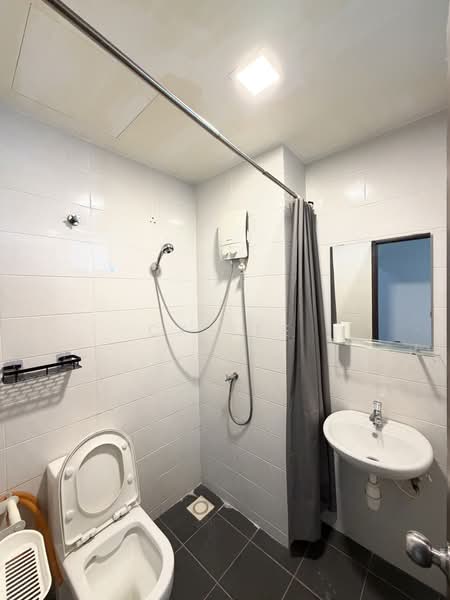 Service Residence for Rent at Service Residence @ Landmark Residence 2 - CK Yee - Bathroom - PropertyGuru.com.my
