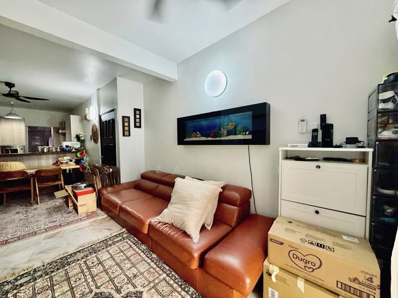 Pangsapuri untuk Disewa di Sri Ledang - Hasniza Ibrahim - Living Room - PropertyGuru.com.my