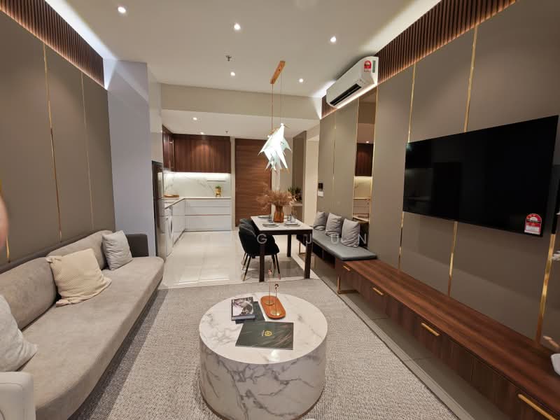 Servis Apartment untuk Dijual di Golden Crown Residence - Yong Jun - Living Room - PropertyGuru.com.my