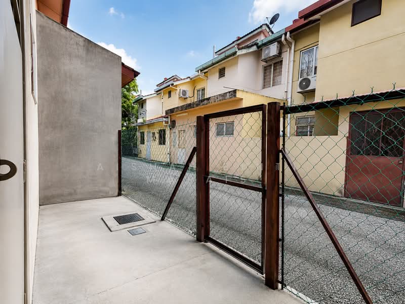 Terraced House for Sale in Bandar Botanic (Klang) - Aishah binti Marais - Backyard - PropertyGuru.com.my