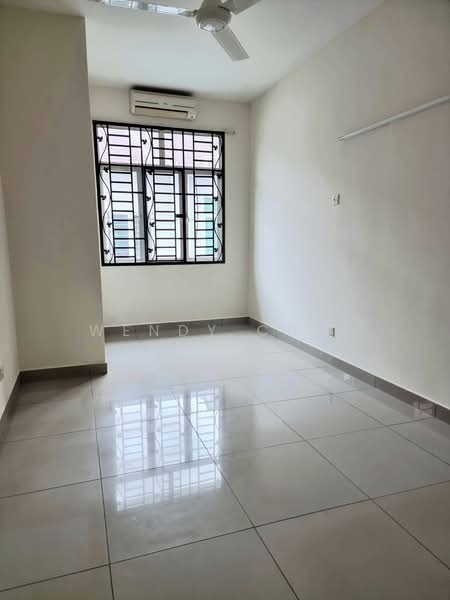 2-storey Terraced House for Sale in TAMAN PUCHONG UTAMA (Puchong) - Wendy Chin - Interior - PropertyGuru.com.my