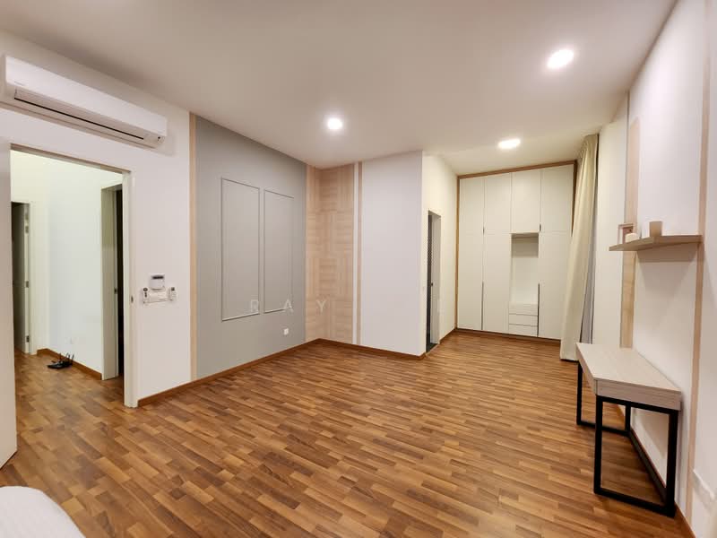 Rumah Berkembar untuk Dijual di Setia Alam (Selangor) - Ray Lee - Bedroom - PropertyGuru.com.my