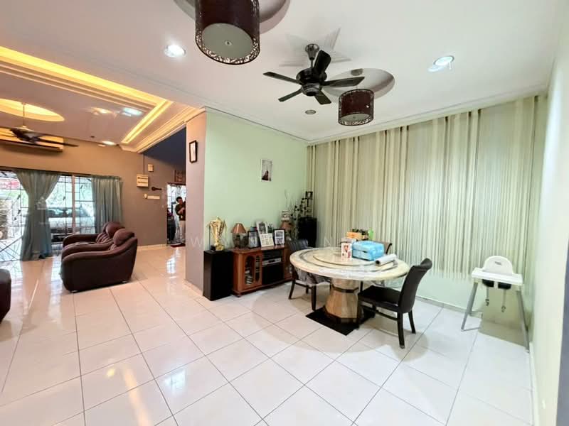2-storey Terraced House for Sale in Puchong (Selangor) - Wynn Ng - Living Room - PropertyGuru.com.my