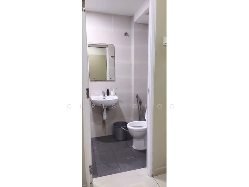 Kondominium untuk Dijual di Petaling Indah Condominiums - Chris Choo - Bathroom - PropertyGuru.com.my