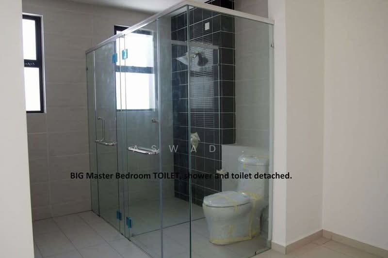 Rumah Berkembar untuk Dijual di Setia Ecohill (Semenyih) - Aswad . - Bathroom - PropertyGuru.com.my