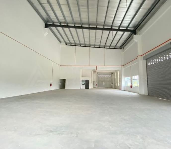 Factory for Sale in Taman Desa Cemerlang (Ulu Tiram) - Vivien Keck - Interior - PropertyGuru.com.my