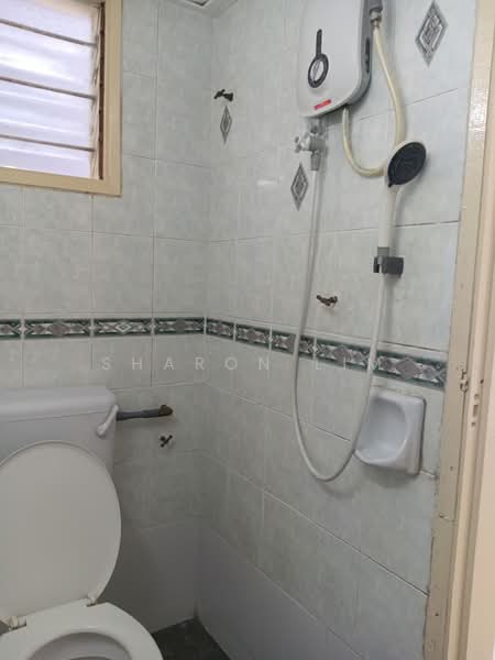 Pangsapuri untuk Disewa di Subang Perdana Goodyear Court 10 - Sharon Lim - Bathroom - PropertyGuru.com.my