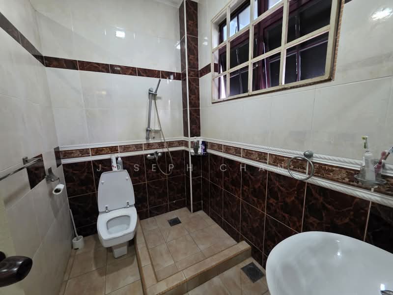 Bungalow for Sale in Shah Alam (Selangor) - Joseph Chan - Bathroom - PropertyGuru.com.my