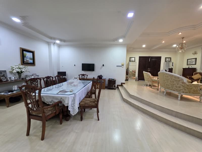 Bungalow for Sale in Shah Alam (Selangor) - Joseph Chan - Living Room - PropertyGuru.com.my