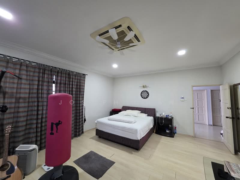 Bungalow for Sale in Shah Alam (Selangor) - Joseph Chan - Bedroom - PropertyGuru.com.my