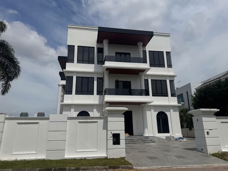 Bungalow for Sale in Taman Ponderosa (Johor Bahru) - Robin Lim - Exterior - PropertyGuru.com.my
