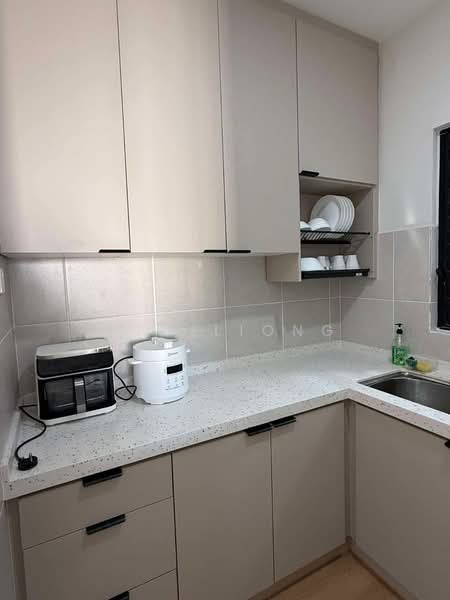 Pangsapuri untuk Disewa di Residensi Max - May Liong - Kitchen - PropertyGuru.com.my