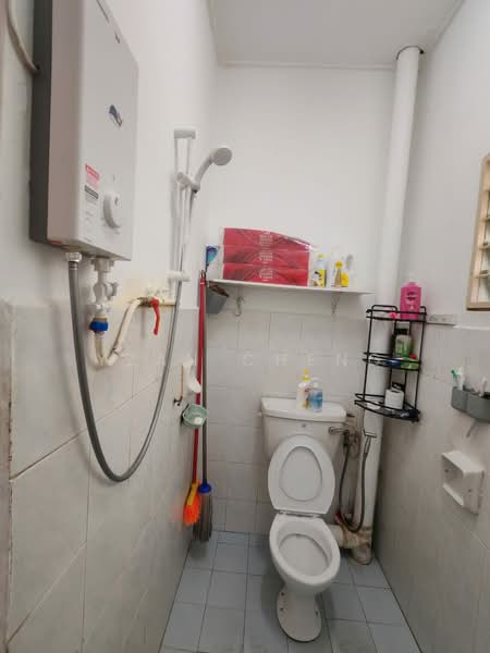 Rumah Teres 1 Tingkat untuk Dijual di Taman Sri Pinang (Butterworth) - Yzan Cheng - Bathroom - PropertyGuru.com.my