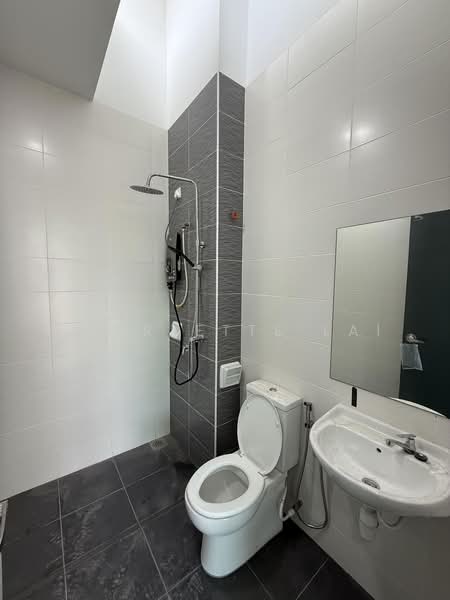 Rumah Teres 2 Tingkat untuk Disewa di Taman Mount Austin (Tebrau) - Scarlette Lai - PropertyGuru.com.my