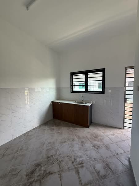 Rumah Teres untuk Disewa di Johor Bahru (Johor) - Sam Bro - Kitchen - PropertyGuru.com.my