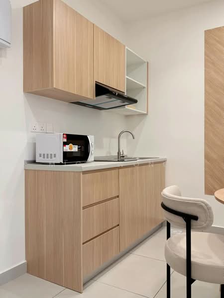 Servis Apartment untuk Disewa di Dorsett Residences Sri Hartamas - Mico Wong - Kitchen - PropertyGuru.com.my