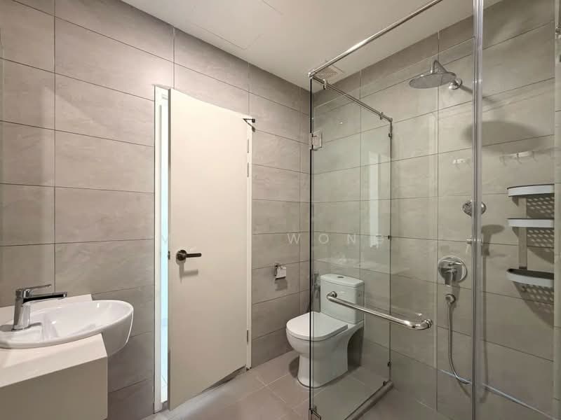 Servis Apartment untuk Disewa di Dorsett Residences Sri Hartamas - Mico Wong - Bathroom - PropertyGuru.com.my