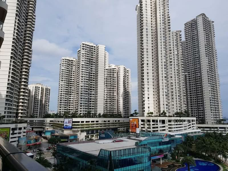 Kondominium untuk Dijual di Royal Strand @ Country Garden Danga Bay - Dexter Lim - Exterior - PropertyGuru.com.my