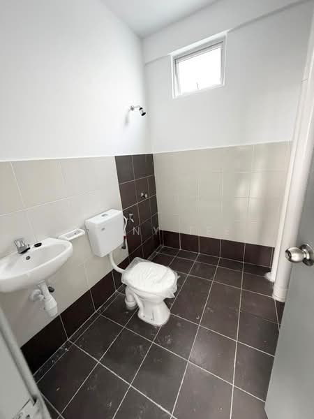 Pangsapuri untuk Disewa di Pangsapuri Pulai Mutiara - Jenny Tee - Bathroom - PropertyGuru.com.my