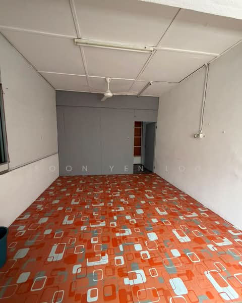 Shop for Rent in Indera Mahkota 2 (Kuantan) - Kenny Loo - Interior - PropertyGuru.com.my