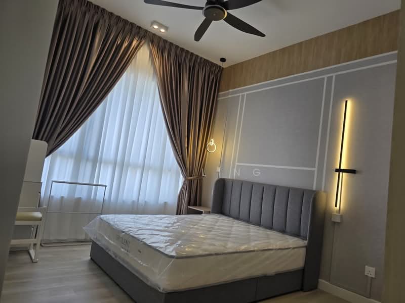 Servis Apartment untuk Disewa di Quinn Residence - Kim Ling - Master Bedroom - PropertyGuru.com.my