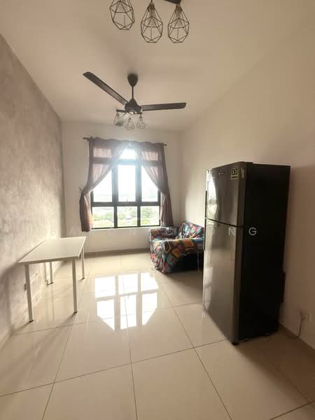 Servis Apartment untuk Disewa di Parkland Residence - Earon Chong - Living Room - PropertyGuru.com.my