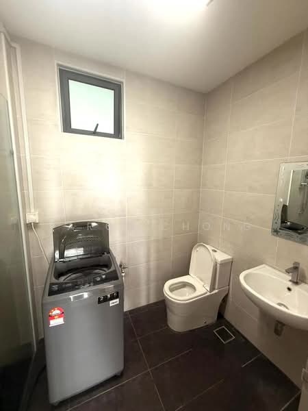 Servis Apartment untuk Disewa di Parkland Residence - Earon Chong - Bathroom - PropertyGuru.com.my