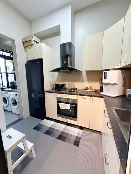Rumah Teres 2 Tingkat untuk Dijual di Eco Summer (Johor Bahru) - Robin Lim - Kitchen - PropertyGuru.com.my
