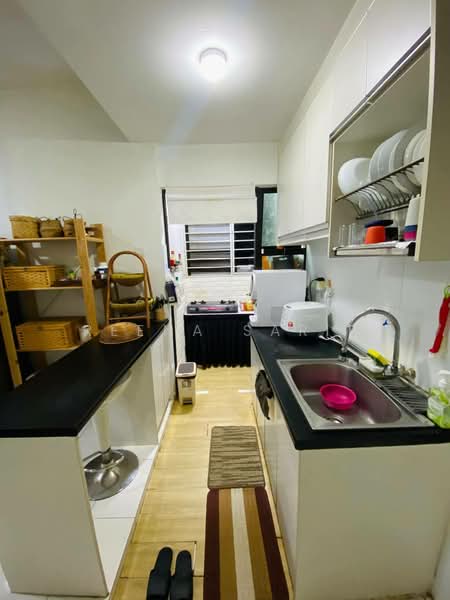 Apartment for Sale at Suria Rafflesia - Reena Sarif - Kitchen - PropertyGuru.com.my