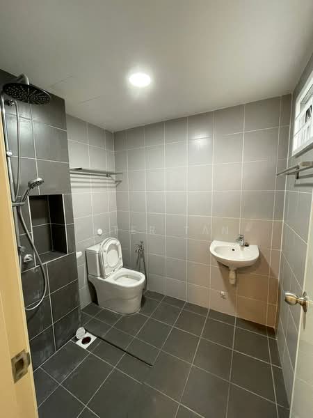 Kondominium untuk Disewa di D' Camellia - Peter Tan - Bathroom - PropertyGuru.com.my