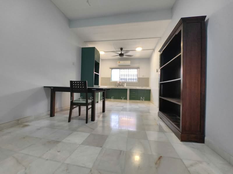 Rumah Berkembar untuk Dijual di Ipoh (Perak) - Jessey Ng - Kitchen - PropertyGuru.com.my