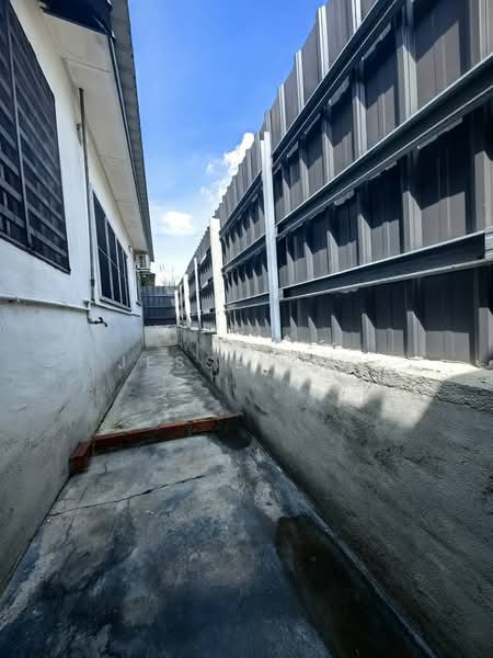 Rumah Berkembar untuk Dijual di Ipoh (Perak) - Jessey Ng - Exterior - PropertyGuru.com.my