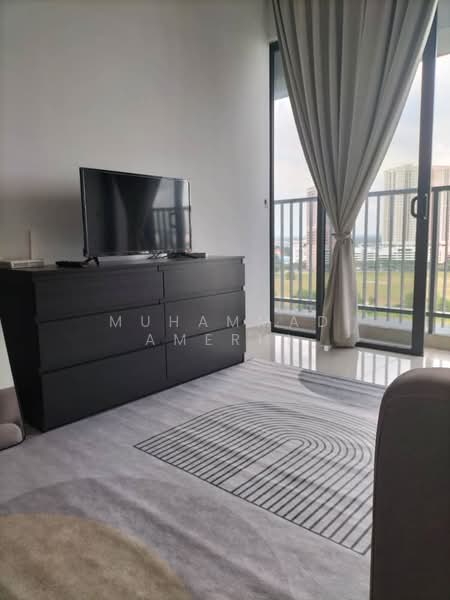 Servis Apartment untuk Disewa di Setia City Residences - Muhammad Amerul - Living Room - PropertyGuru.com.my
