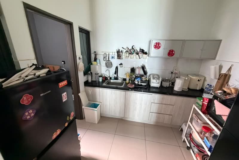 Kondominium untuk Dijual di The Henge - Yan Zi - Kitchen - PropertyGuru.com.my