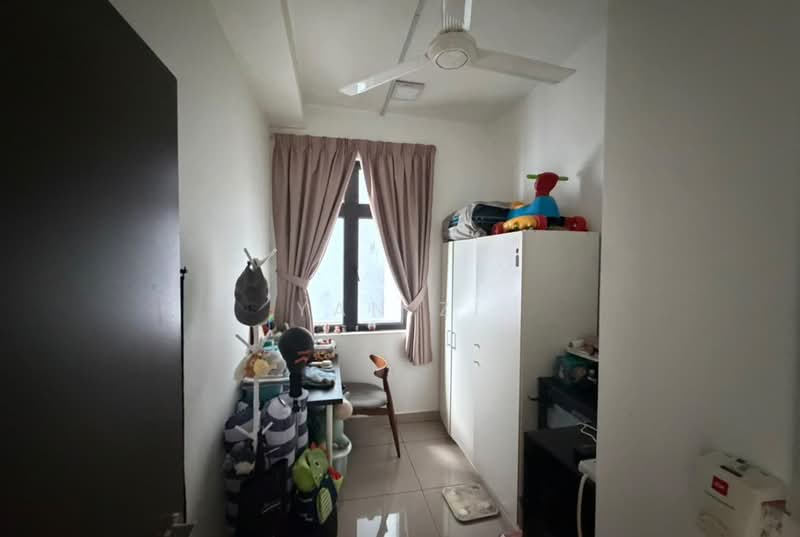 Kondominium untuk Dijual di The Henge - Yan Zi - Study - PropertyGuru.com.my