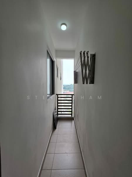 Servis Apartment untuk Disewa di Amerin Residence - Steve Tham - Balcony - PropertyGuru.com.my