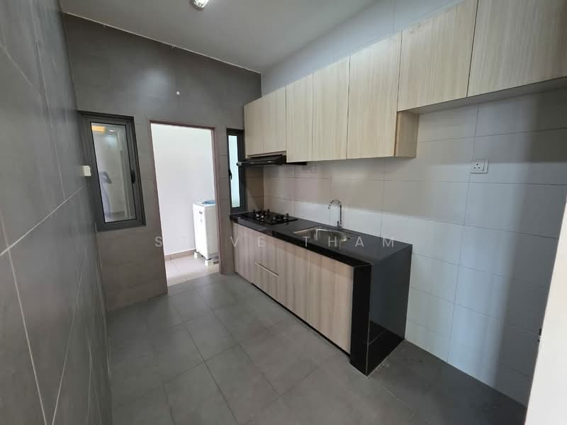 Servis Apartment untuk Disewa di Amerin Residence - Steve Tham - Kitchen - PropertyGuru.com.my
